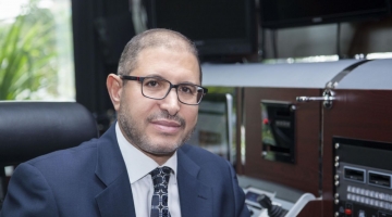 Dr. Adel