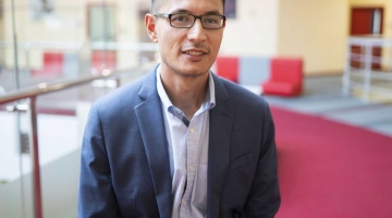Dr. Firuz