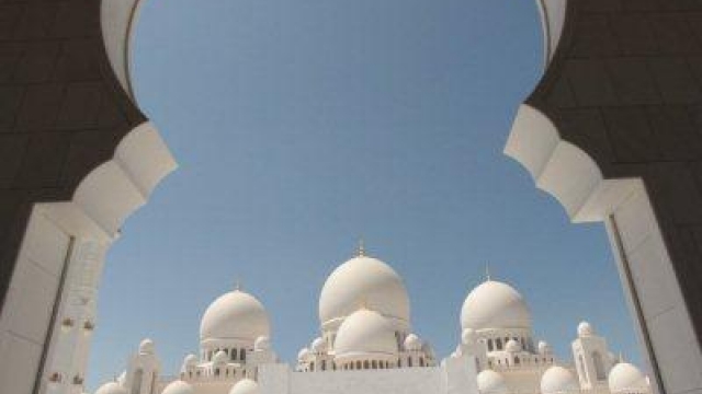 ARCHITECTURE STUDENTS VISIT SHEIKH ZAYED GRAND MOSQUE