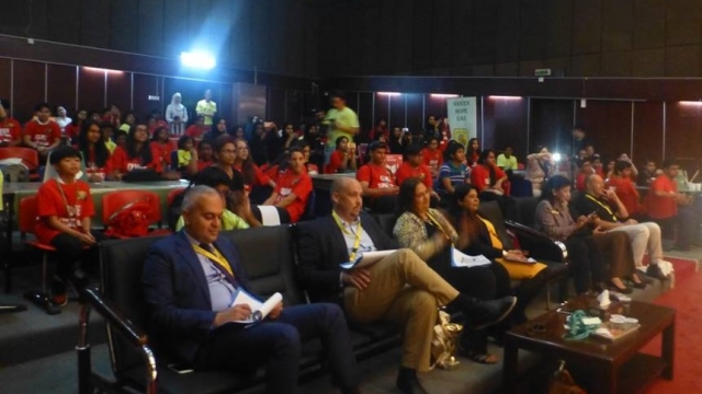 CUD PROFESSOR TAKES CLIMATE CHANGE MESSAGE TO DUBAI YOUTH
