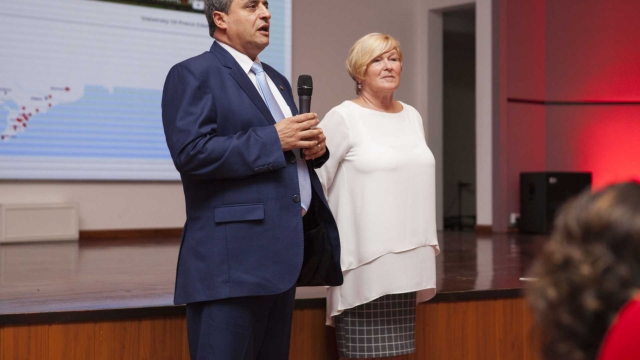 Dr Alaa El Aziz and DR. Barbara Campbell addressing CUD students on their recent visit to CUD