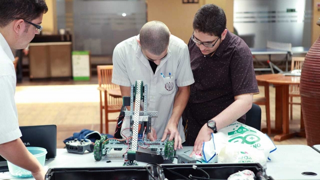 CUD HOSTS INAUGURAL HIGH SCHOOL ROBOTICS COMPETITION
