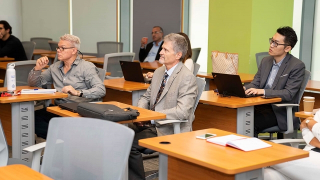 CUD’s Faculty of Management Participated in the First Management Case Study Seminar of its Kind