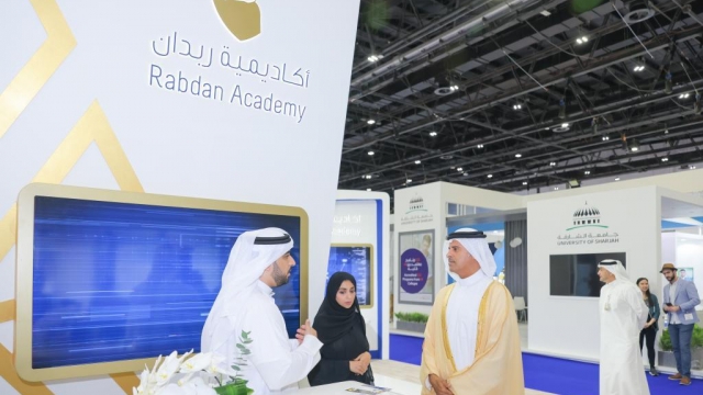 Canadian University Dubai Chancellor Opens Najah University Fair 2022