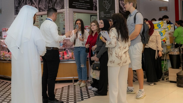Canadian University Dubai Students Gain Retail Mastery During Experiential Field Trip to Géant Supermarket 